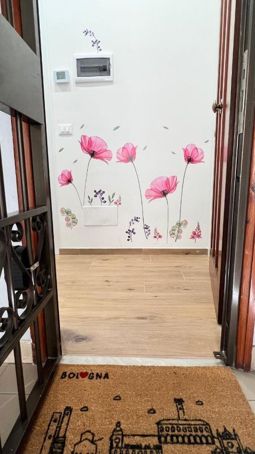La Casa Fiorita Apartment โบโลญญา ภายนอก รูปภาพ