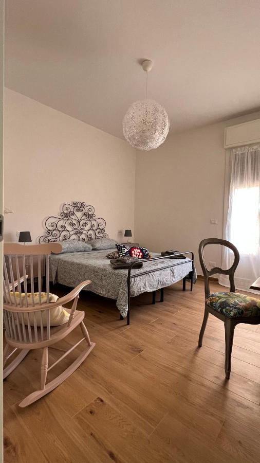 La Casa Fiorita Apartment โบโลญญา ภายนอก รูปภาพ
